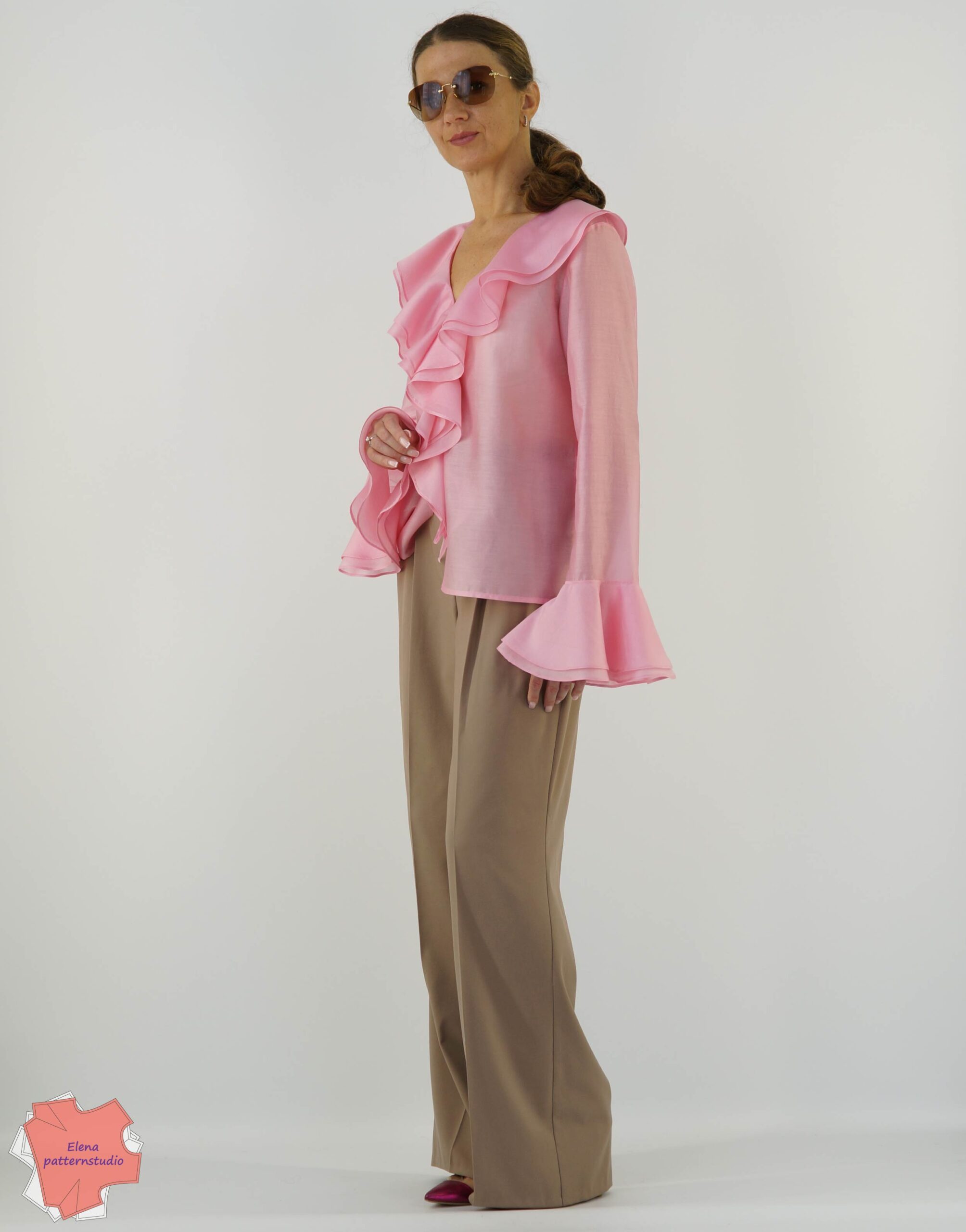 183 Buy a pattern of a smart blouse online store 7943-01